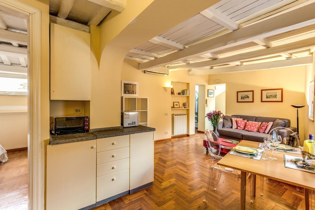 Trastevere Attic With Terrace * Roma