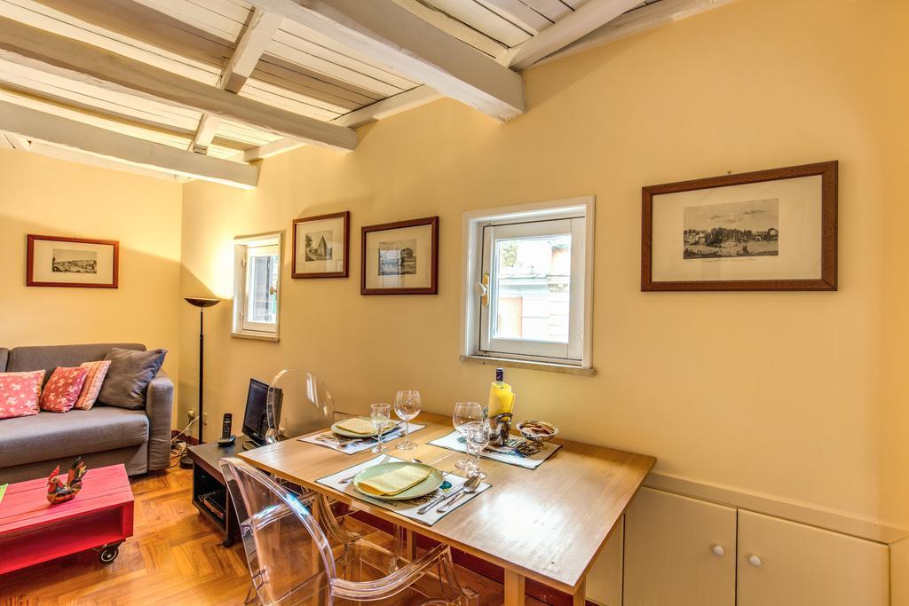 Apartamento Trastevere Attic With Terrace
