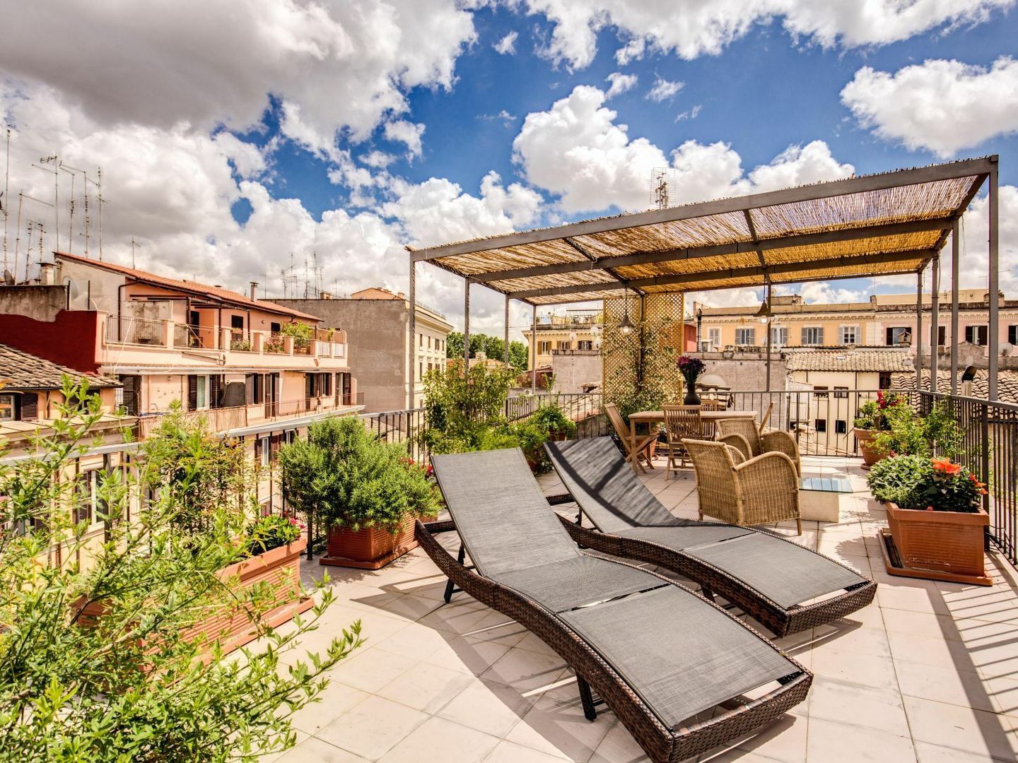 Trastevere Attic With Terrace * Roma